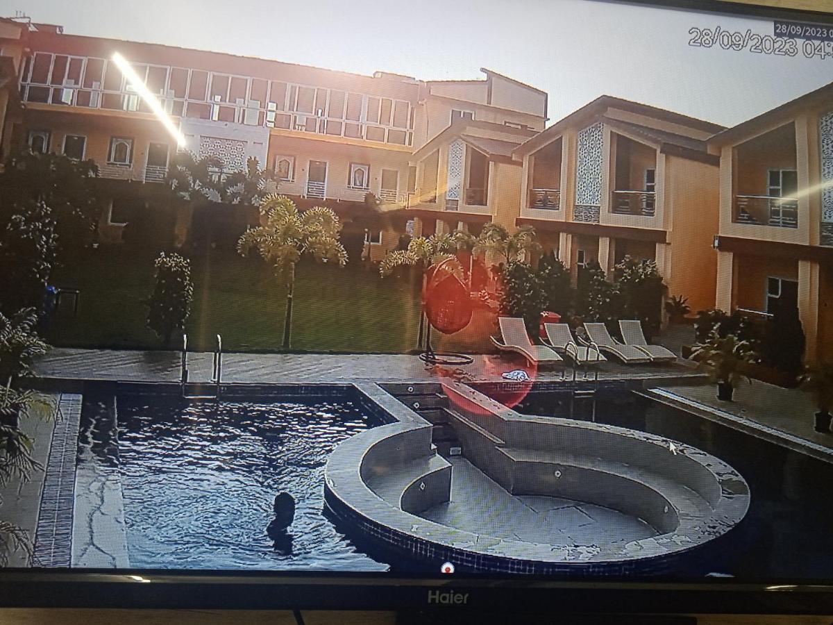 Tampara Resort Chatrapur ภายนอก รูปภาพ